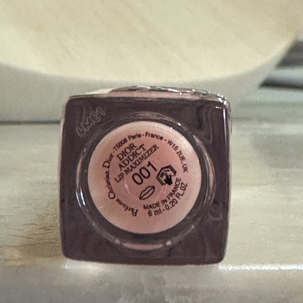 Dior Addict Lip Maximizer, shade 001 Pink Miss Dior Essence bundle set - Picture 3 of 6